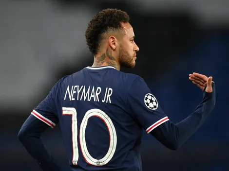 En Santos se van a enojar: Neymar subió una foto con la camiseta de otro grande de Brasil