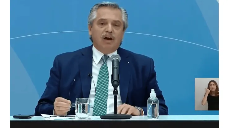 Alberto Fernández: "El virus contagia al que trabaja... y al presidente"