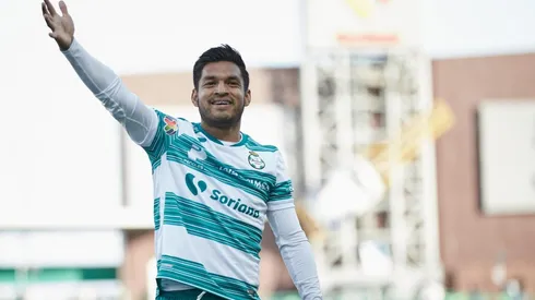Santos Laguna ya le gana a Toluca.