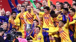 Araujo le pidió perdón a su novia por sacarse una foto con Messi y se volvió viral