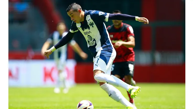 Lucas Barrios ve con buenos ojos a Funes Mori en el Tri.