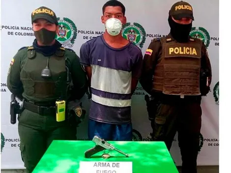 Hombre en Cartagena atracaba con arma alemana valorada en $100 millones