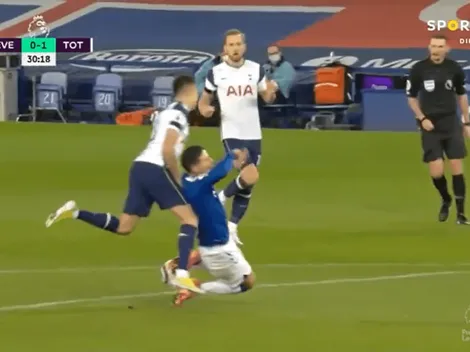 ¿Penalti a James? Muchas dudas con la jugada del empate del Everton