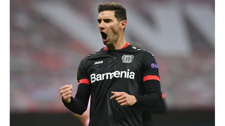 Atlético Madrid y Sevilla estarían tras los pasos de Alario