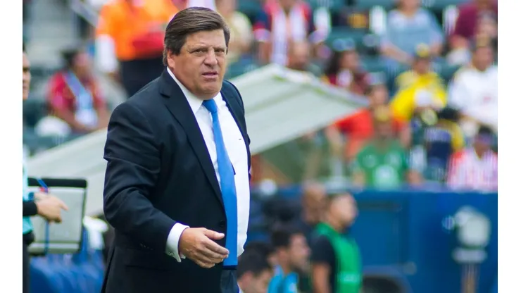 Miguel Herrera y un "fuchi" a Xolos de Tijuana