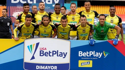 Otro contagio masivo en el FPC: varios positivos en Alianza Petrolera tras jugar vs. DIM