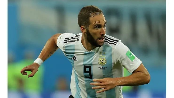 Higuaín volvió a defenderse de las críticas por su paso en la Selección
