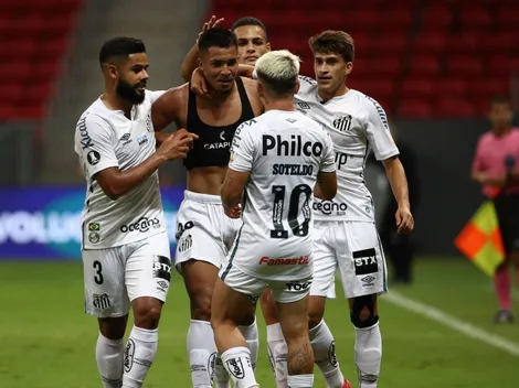 San Lorenzo batalló en Brasil pero no pudo revertir la historia ante Santos