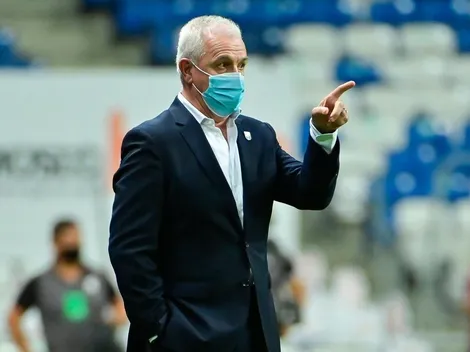 Javier Aguirre bailó en la boda de su hijo: fue separado del plantel de Rayados y será sancionado