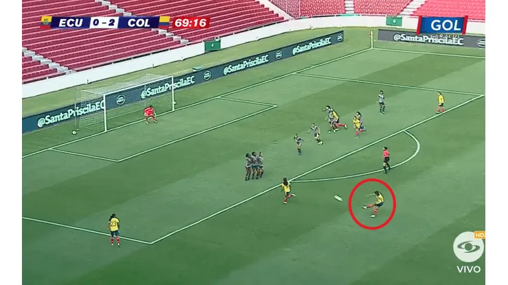A lo Riquelme: golazo de tiro libre de Catalina Usme con la Selección Colombia