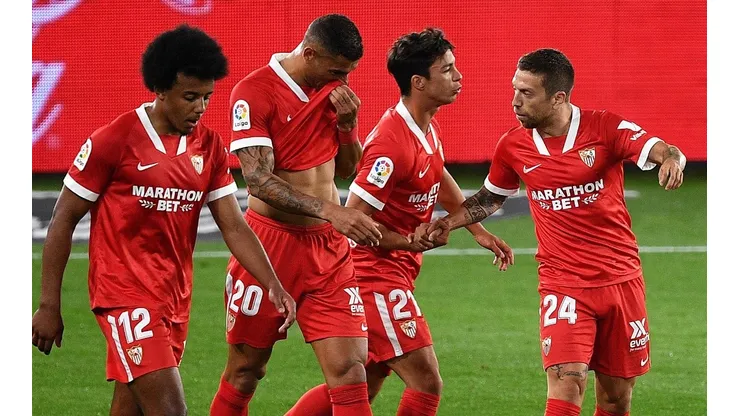 El festejo de los jugadores de Sevilla.