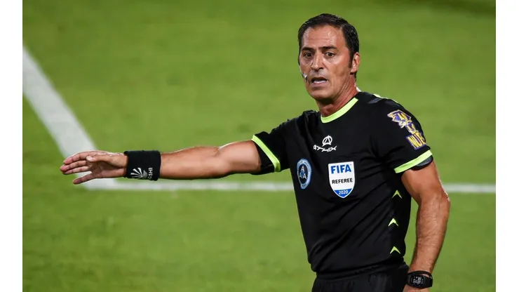 Vigliano rompió el silencio tras su mala actuación en el clásico de Avellaneda
