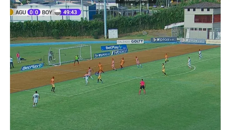 La peor imagen para sacar un 'offside': nueva polémica del VAR en Colombia