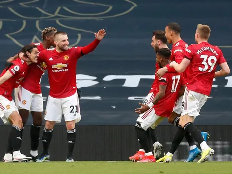 Con una actuación fenomenal de Cavani, el United le ganó 3-1 al Tottenham