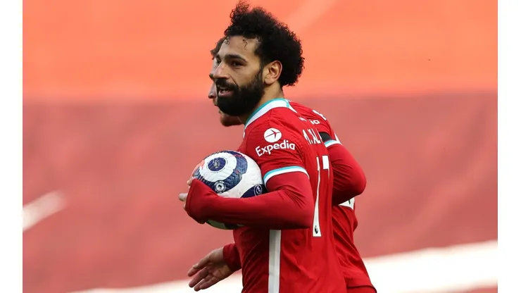 Liverpool le ganó sobre la hora al Aston Villa y llegará aliviado a la vuelta ante Real Madrid