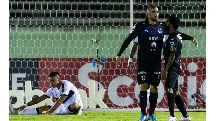 Monterrey gustó y goleó ante Atlético Pantoja.