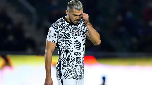 Henry Martín, afuera del duelo con Tigres UANL.