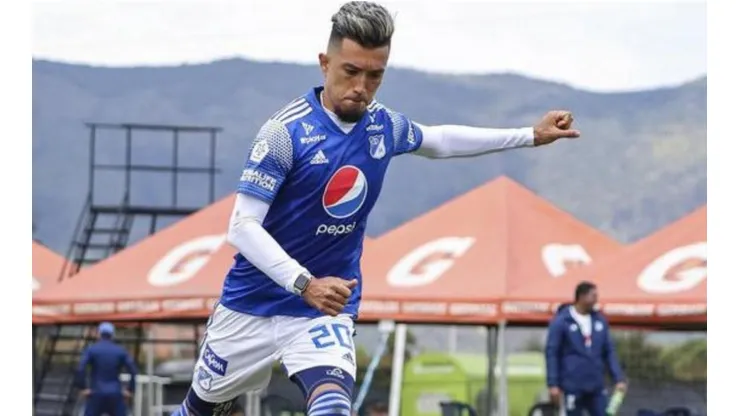 El tweet de Fernando Uribe con el que comienza a calentar el clásico capitalino