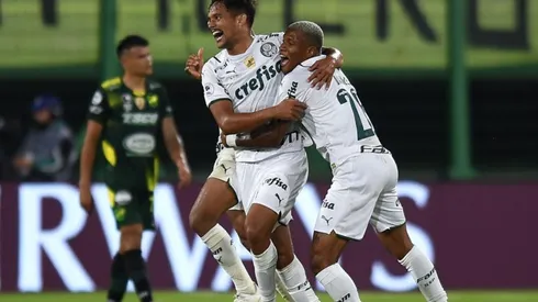 Defensa fue mejor que Palmeiras, pero perdió como local en la ida de la Recopa