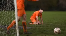 Alberto anunció nuevas restricciones: ¿se suspende el fútbol entre amigos?