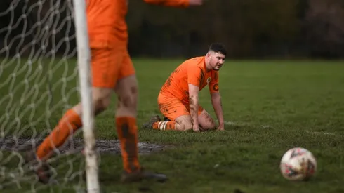 Alberto anunció nuevas restricciones: ¿se suspende el fútbol entre amigos?