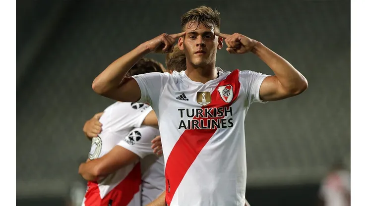 Atlético Tucumán lo complicó, pero River clasificó y habrá Superclásico