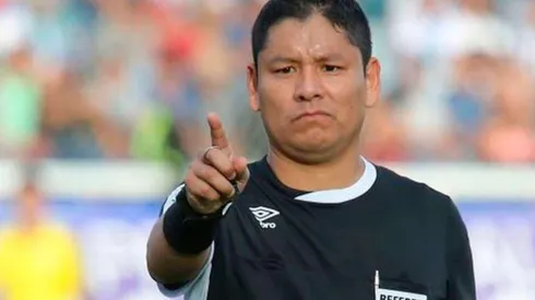 Joel Alarcón fue el juez del partido entre Alianza Lina y Deportivo Municipal.