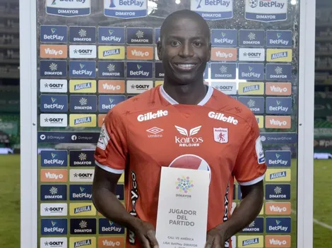 Simplemente hermoso: el curioso regalo que le hicieron a Adrián Ramos