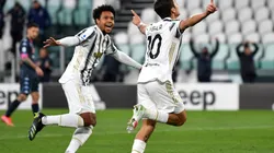 Weston McKennie y Paulo Dybala