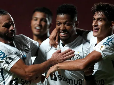 Santos barrió a San Lorenzo a domicilio y quedó a un paso de la clasificación