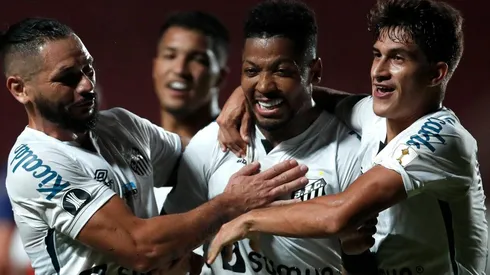 Así festejaron los jugadores de Santos.