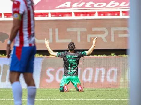 ¿Qué quiso hacer? Insólito error de Mier para que Chivas pierda ante Santos