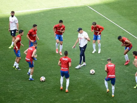 Así formará Chivas ante Santos Laguna