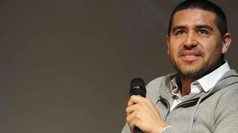 Se encontró a Riquelme, metió selfie y el look de Román volvió locos a los hinchas