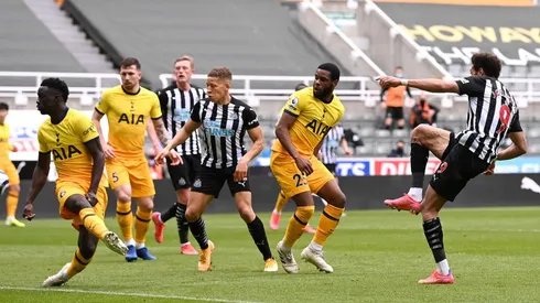 Tottenham lo había dado vuelta con un doblete de Kane, Newcastle le arruinó la fiesta sobre el final