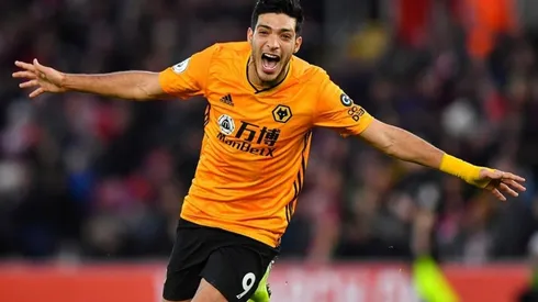 Raúl Jiménez festeja el Día de Pascuas con su familia.