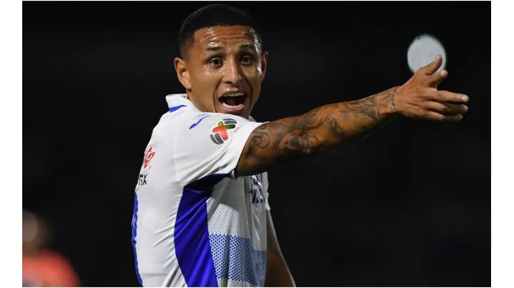 Cata Domínguez, Cruz Azul