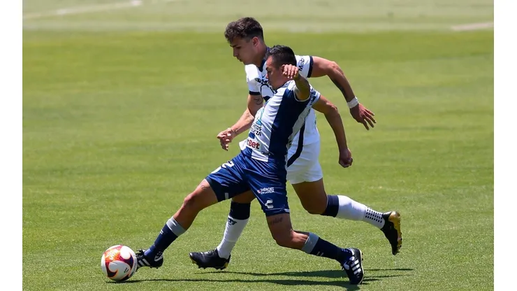 Pumas y Pachuca igualaron 2-2.