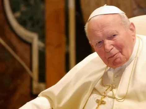 Juan Pablo II y el Papa Francisco: dos hombres unidos por el futbol