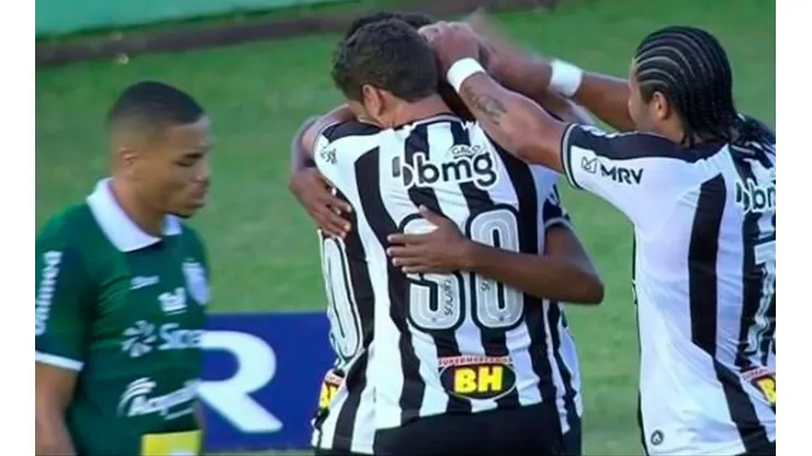 Nacho Fernández sigue intratable en Atlético Mineiro: asistencia de tiro libre