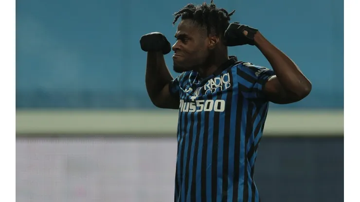 Duván Zapata, delantero del Atalanta de Italia.