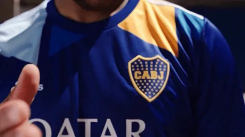 Fotos: Boca presentó su nueva camiseta y a los hinchas no les gustó nada