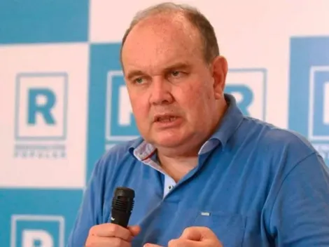 "Leí a propósito": Rafael López Aliaga contó por qué leyó durante el debate