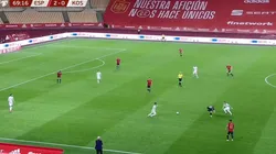 El arquero de España salió hasta ahí ¡y Kosovo clavó un golazo!