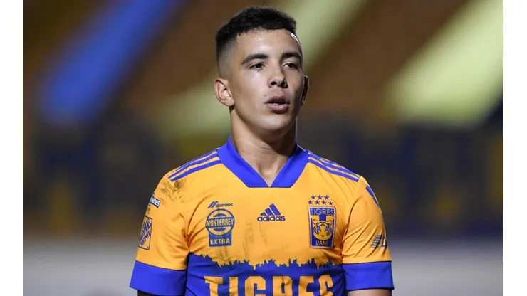 Tigres UANL, indeciso con Leonardo Fernández