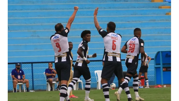 Alianza Lima empató 2-2 contra Cusco FC.