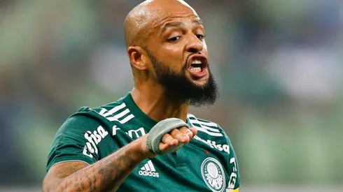 A Felipe Melo le preguntaron por una posible llegada a Boca y se enojó