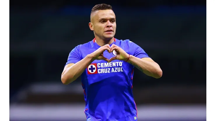 Jonathan Rodríguez, delantero de Cruz Azul.