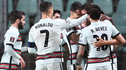 Luxemburgo dio lo sorpresa por 45': Portugal remontó, ganó y es líder