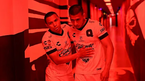 Ángel Sepúlveda y Jefferson Montero, jugadores de Querétaro.